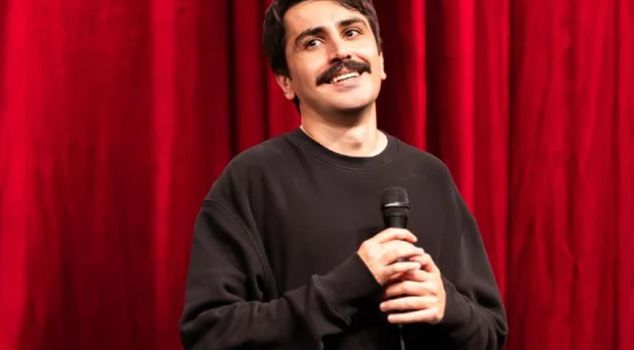 Witty prison message from Deniz Göktaş