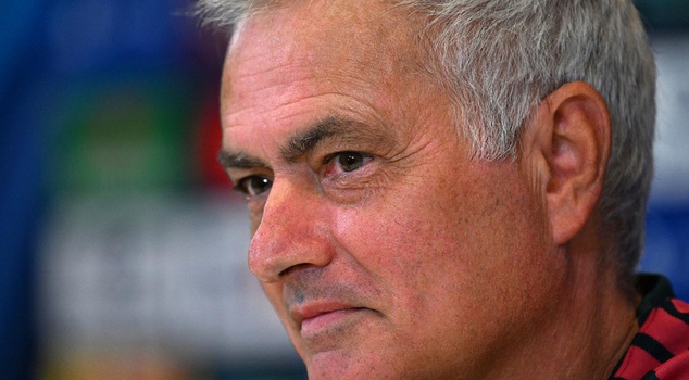 Ultimatum from Mourinho: He cannot even sit on the bench.