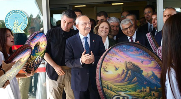 Folk song welcome for CHP Chairman Kılıçdaroğlu in Şırnak