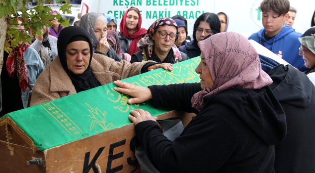 He had beaten cancer! İsmet Polat Kaşıkçı, who was sent breast milk upon his mother's call, passed away at the age of 30.