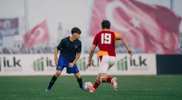 In the UEFA Youth League, Galatasaray lost to Barcelona by a single goal.