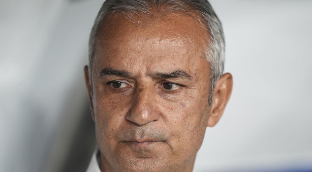 Huge backlash against İsmail Kartal at Fenerbahçe