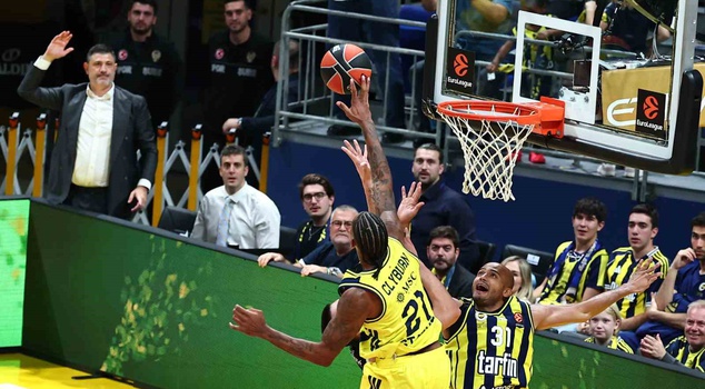 Fenerbahçe Tarfin defeated Partizan 74-65 in the EuroLeague! They turned the game around in the third quarter after trailing at halftime.