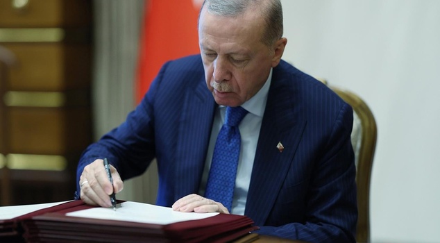 President Erdoğan signed! Reassignment in 13 ministries and institutions