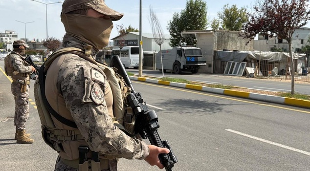 في أديامان، تحول شجار حول موسيقى عالية الصوت إلى اشتباك: 5 مصابين و38 موقوفًا.