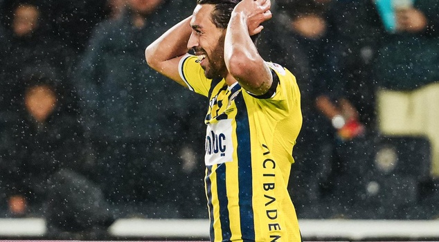 Incredible! All 3 goals scored by İrfan Can Kahveci were disallowed.