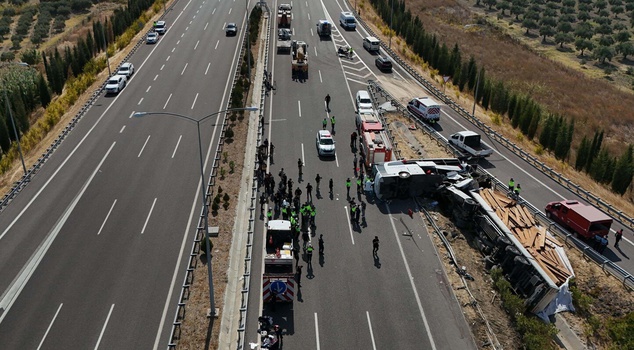 Tragic news from the bus disaster in Akhisar! The woman who had been in intensive care for 6 days has died, bringing the death toll to 12.