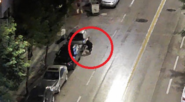 In Eskişehir, a 21-year-old young man chased and killed the person he had argued with using a pump-action shotgun! Under detention, he said, 'He deserved it.'