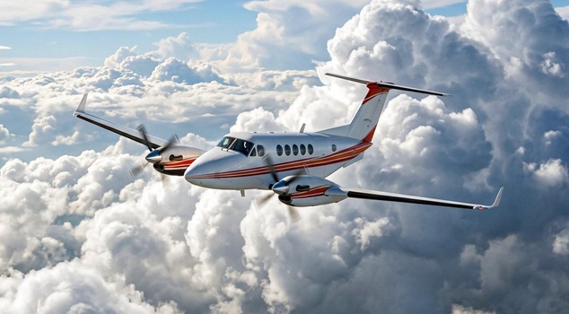 The air ambulance whose door was opened landed in Dhaka; the patient died.