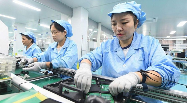 AI exports boosted China's economy: Growth rose to 4.5%.