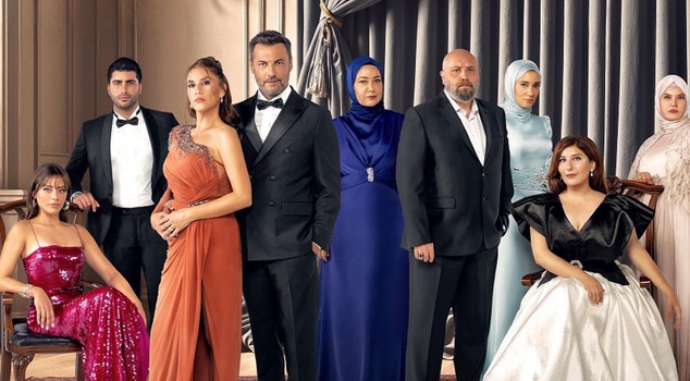 Nursema surprise in Kızılcık Şerbeti! A comeback post from Ceren Karakoç