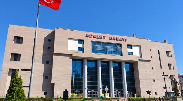 أعادت HSK تحديد الدوائر القضائية لثلاث مقاطعات