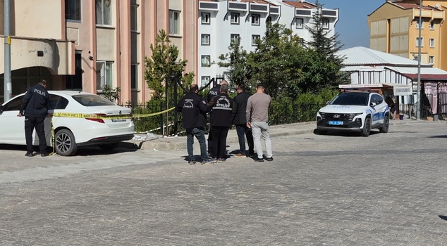 Husband horror with restraining order in Malatya! 61-year-old Perihan Akbulut was killed in the middle of the street with 8 stab wounds.
