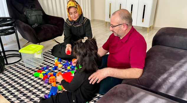 تم تشخيص الطفل الذي أصبحا أسرة حاضنة له بالتوحد في سن الثانية! بديعة بيشكين: سنعتني به ما دمنا على قيد الحياة