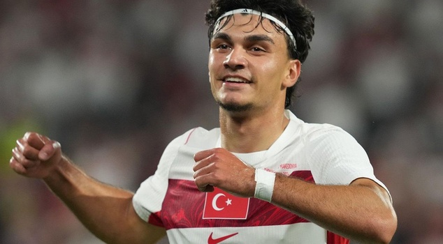 Shock for Can Uzun! His own head coach showed no mercy on live broadcast.