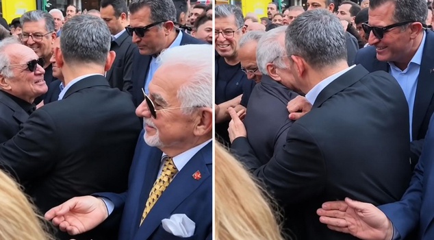 Özgür Özel pushed back the citizen who wanted to speak with him.