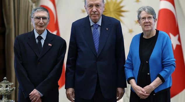 President Erdoğan received Nobel Prize-winning Prof. Dr. Sancar and his wife.