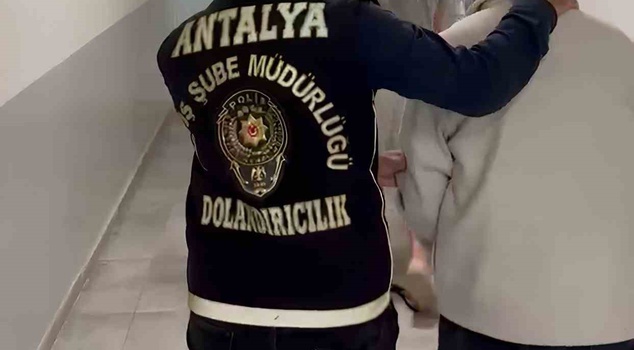 Woman posing as deputy chief prosecutor in Antalya arrested! They took 1,829,000 TL by promising a case