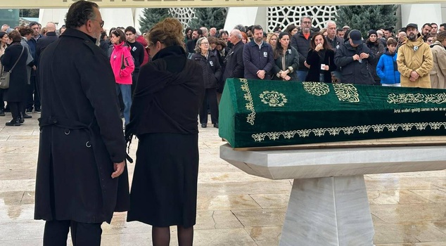 Father-son grief nine days apart! Cem Akaş was laid to rest.