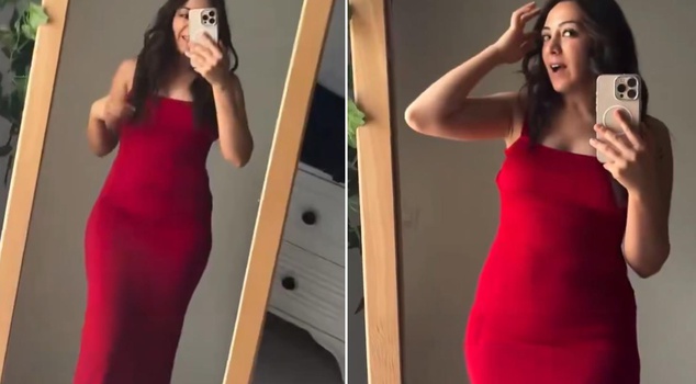 The marriage-ending dress! Sending a message to your ex in front of the mirror