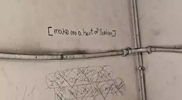 Babalarının telefonlarına el koyduğu üç kız kardeş ölüme atladı