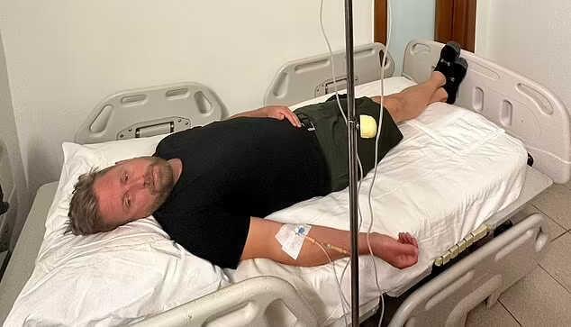 İngiliz turistlerin Antalya tatili kabusa döndü! Beş yıldızlı otelde kalan yüzlerce kişi zehirlenerek hastaneye kaldırıldı