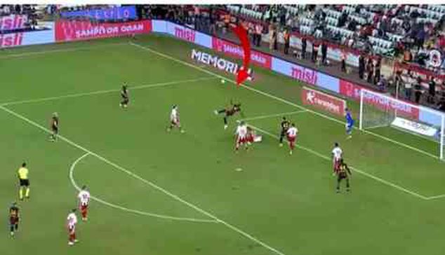 Osimhen rövaşata golü Puskas ödülüne aday olacak mı?