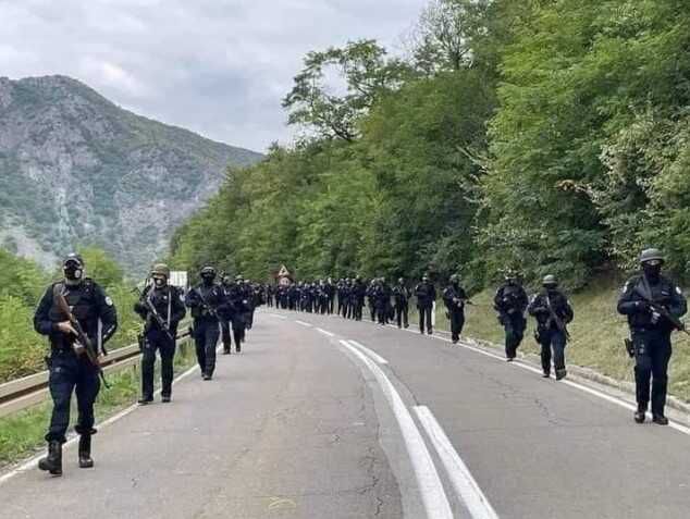 Sırbistan Cumhurbaşkanı: Kosova'daki çatışmada Kosovalı Sırplar sorumludur