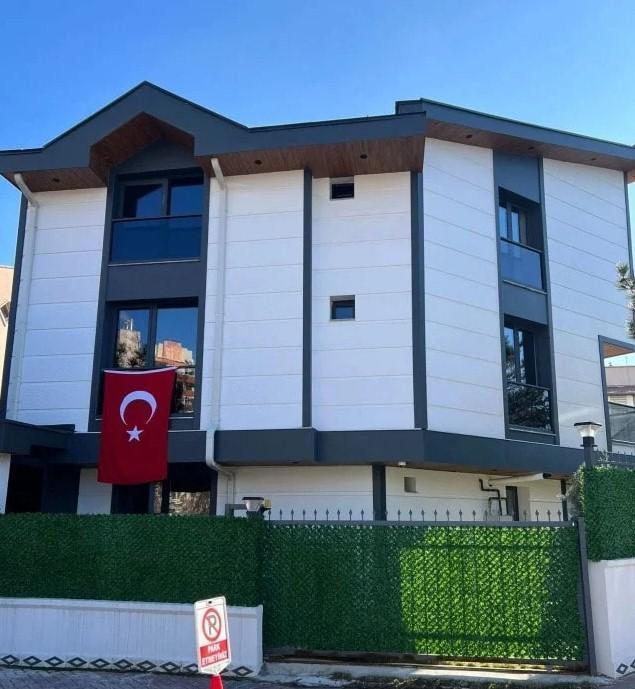 Kemal Kılıçdaroğlu'nun ofisi satışa çıkarıldı