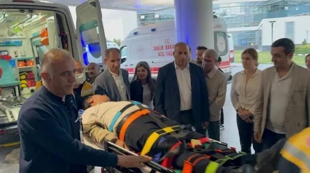 DEM Parti Milletvekili Mahmut Dindar trafik kazası geçirdi