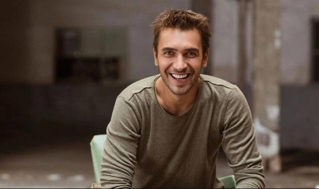 Ulaş Tuna Astepe kimdir? Ulaş Tuna Astepe kaç yaşında, nereli ve hangi dizilerde oynadı?