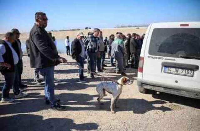 13 gün önce katledilen şahsın cansız bedenini avcı köpeği buldu, eşinin ve annesinin feryatları yürek dağladı