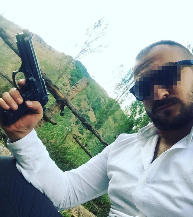 Öğrencilere müstehcen şarkı söyletip sosyal medyada paylaşan öğretmene soruşturma
