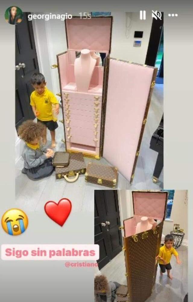 Buna da ağlanmaz ki! Cristiano Ronaldo'nun eşine aldığı hediye şaşırttı