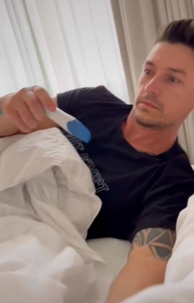 İki çocuk annesi Adriana Lima, hamile olduğunu duyurdu