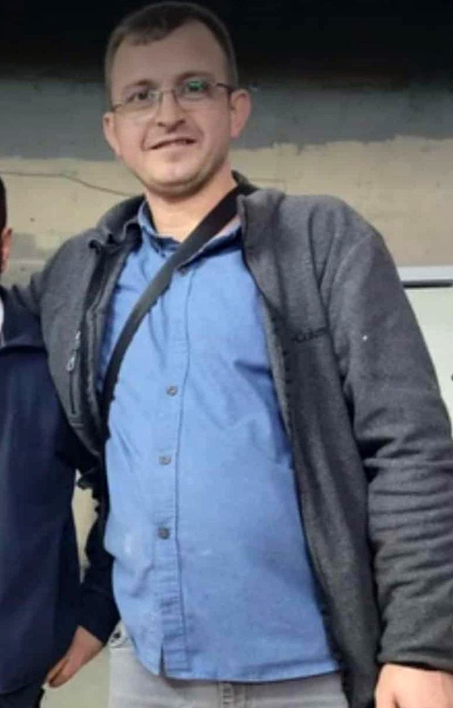 İki arkadaşın mangal yaparken 10 metreden düşerek hayatını kaybettiği anlar kamerada