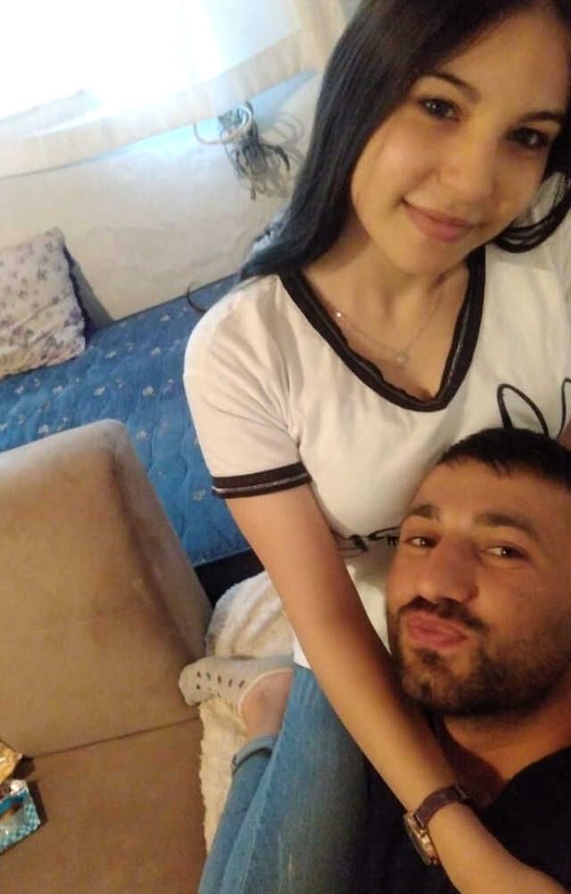 1 aylık bebeğinin annesini 8 kurşunla öldüren koca, ilk duruşmada beraatını istedi: Neden öldürdüğümü kaynanama sorun