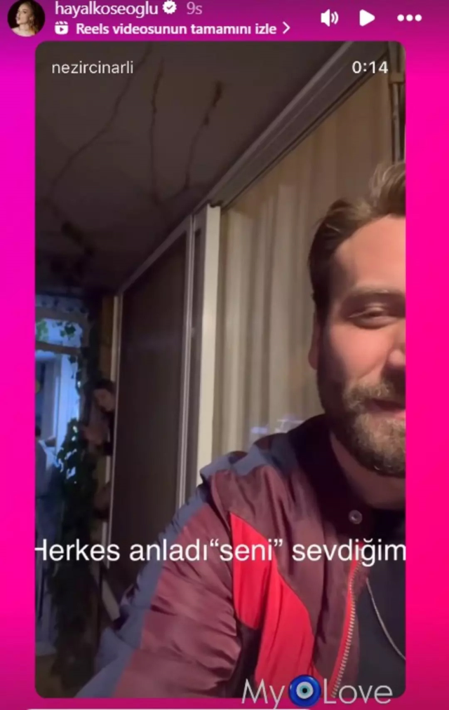 Dudak dudağa pozla duyurdular! Hayal Köseoğlu, rol arkadaşıyla aşk yaşıyor