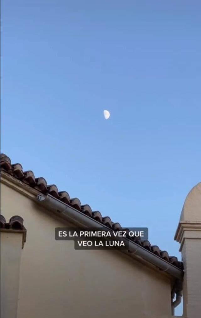 '2027'de yaşıyorum' diyen adamın son çektiği görüntü konuşuluyor! Gelecekten verdiği haber ürküttü