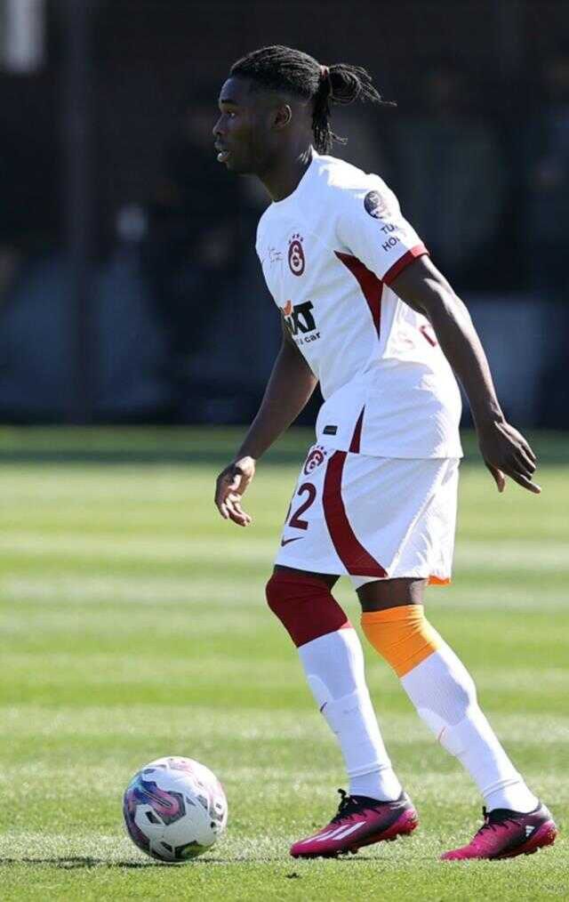 Aslan bu kez güldü! Galatasaray, ikinci maçında kazandı