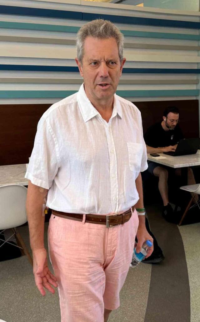 Mesleği bırakıyor! Hasta yakınlarının saldırdığı doktor taburcu edildi