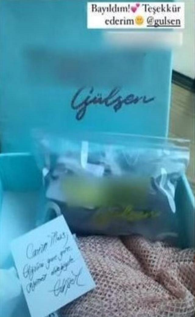 Melis Sezen'e hediye gönderen Gülşen, yazdığı notla eski vekil Ahmet Çakar'a gönderme yaptı: Göğsünü gere gere giy