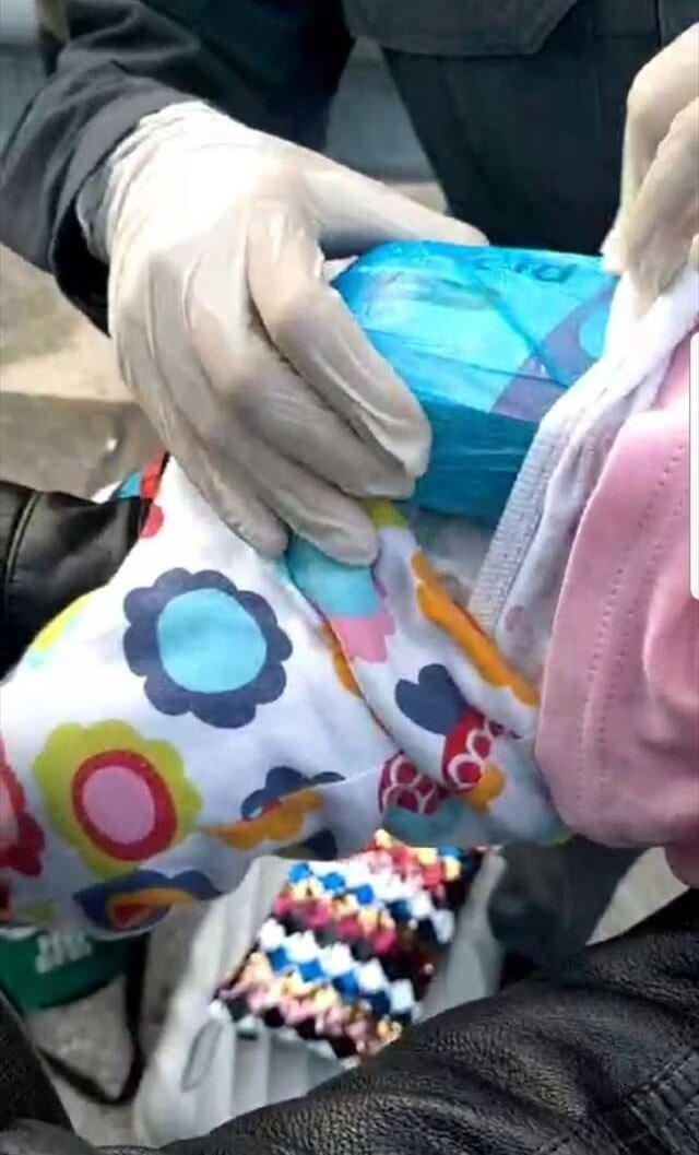 Kırklareli'nde 3 aylık bebeğin üzerinde uyuşturucu bulunduran 4 zanlı tutuklandı