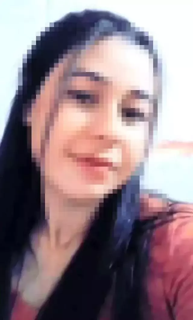 Şaka yapayım diye masadan alıp tetiğe bastığı şarjörsüz silahla kuzenini alnından vurdu