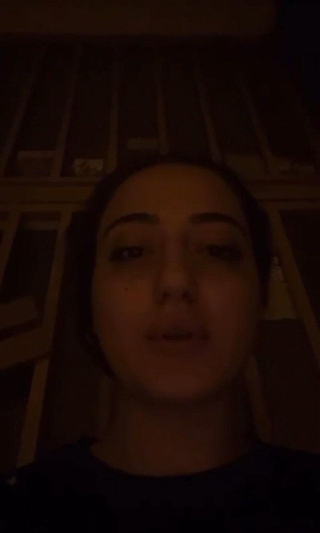 Boşanma aşamasındaki eşinin evinin önünde video çekip kendini vurdu