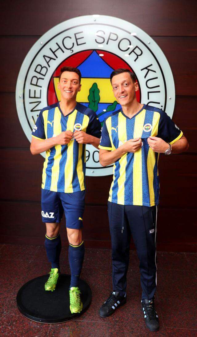 İkinci Mesut Özil, Türkiye'de! Yıldız futbolcunun balmumu heykeli Madame Tussauds İstanbul'da sergilenecek