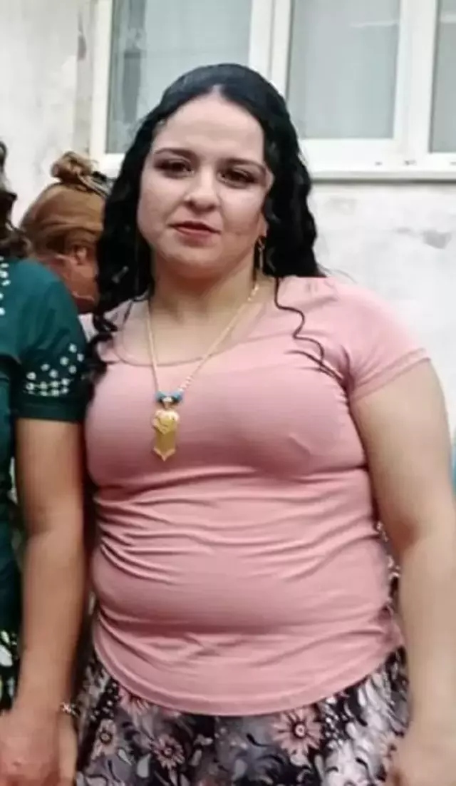 Kepez'te Kadın Cinayeti: 3 Çocuğun Annesi 17 Yerinden Bıçaklanarak Öldürüldü