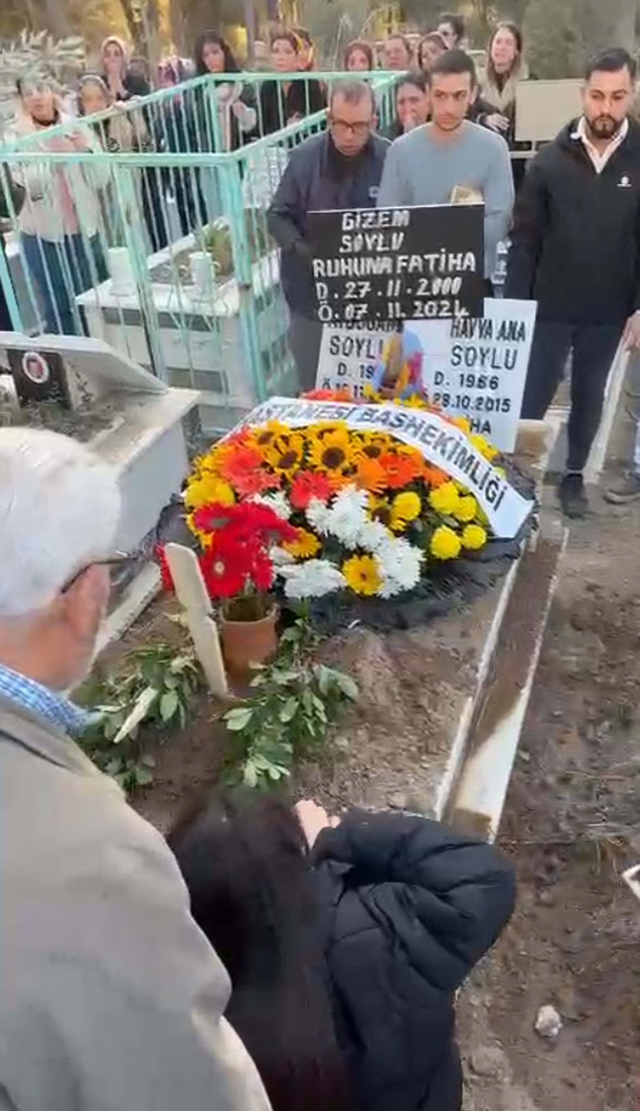 Anne ve babasıyla aynı kaderi paylaştı