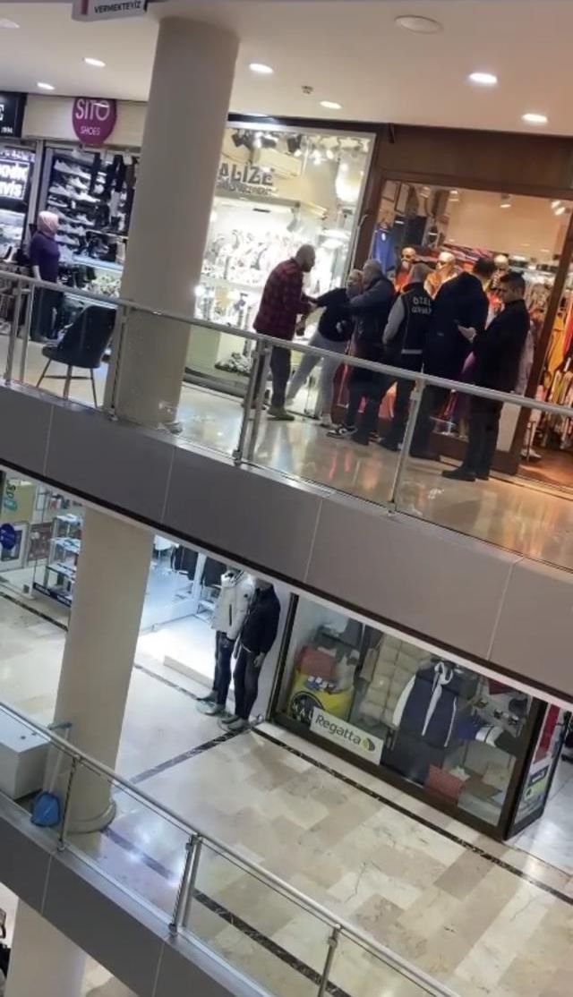 Beşiktaş'ta pasajda sinir krizi geçiren kadın ortalığı birbirine kattı