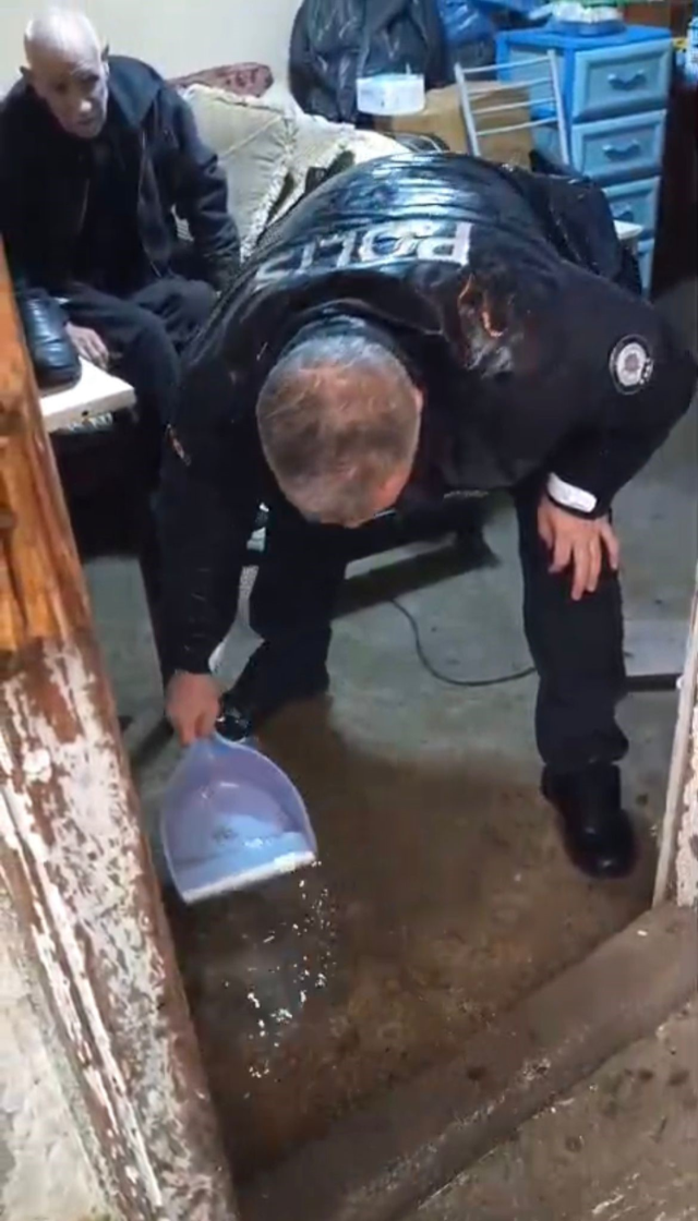 2 ilimizi sel vurdu! Mezarları su bastı, dereler taştı